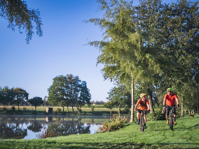 VTT à Athis de l'Orne en Suisse Normande