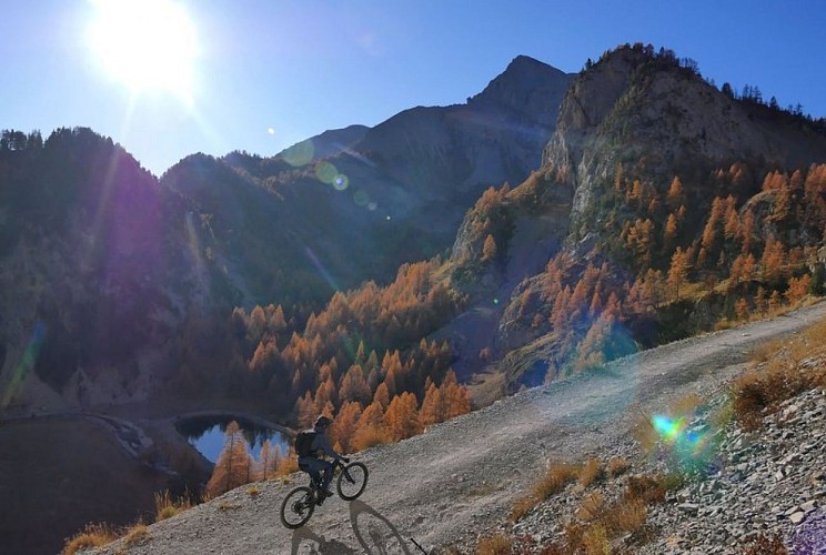 En montant à l'Eychaillon, au-dessus de Pra Premier