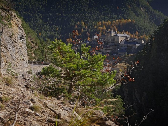 Sur la route de Souliers