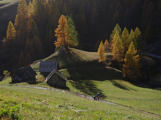 Entre Souliers et le lac de Roue