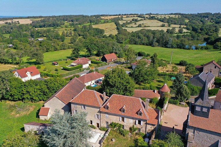 BourgCHAMPSANGLARD23_©CreuseTourisme