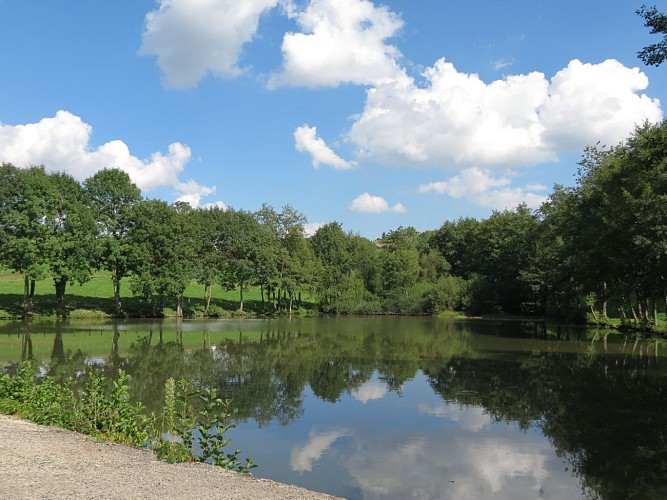 Circuit du château de Lafay_Larajasse