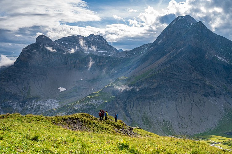 Hiking itinerary: rando'bus Samoëns - Cirque du Fer à Cheval via Refuge de Folly