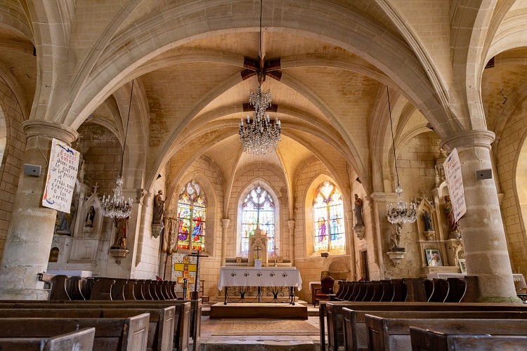 Eglide de Gesnes-le-Gandelin