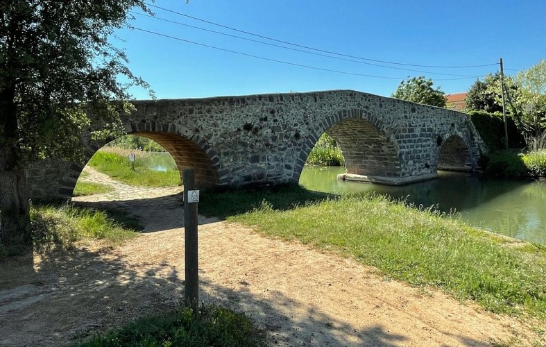 Circuit des 3 rivières à Vias_Le Pont des 3 yeux