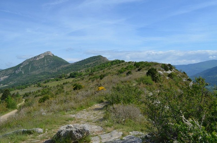 Sur les crêtes du rocher du Caire