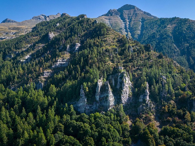 Les Aiguilles de Marianne, Saint-Michel-de-Chaillol