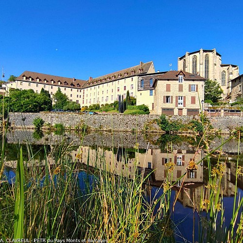 Vue depuis les bords de Vienne du Pré Lannaud