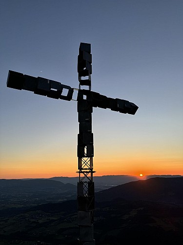 Hiking trail - The summit of Les Brasses from La Joux_Saint-Jeoire