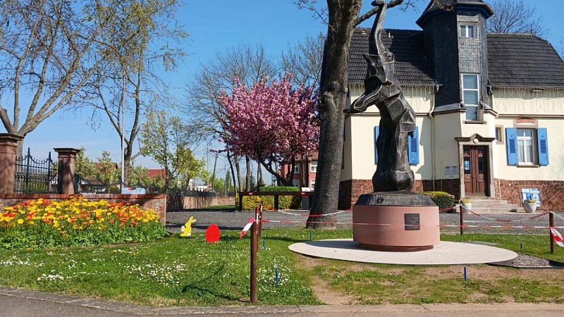 L'éléphant de Djo à l'hostellerie du Pur-Sang à Molsheim