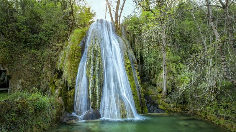 Cascade pétrifiante de Caylus