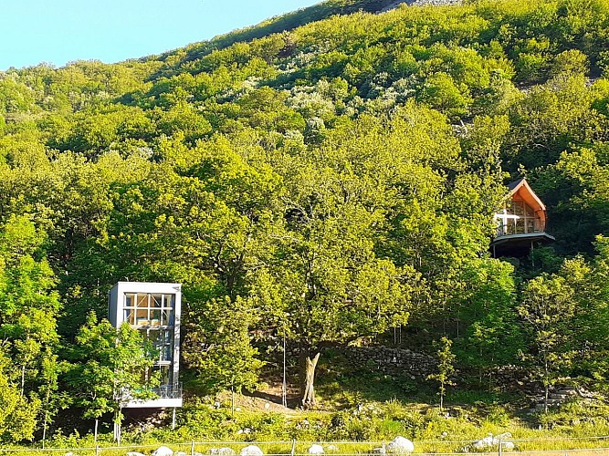 cabanes insolite en Ardèche