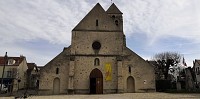 PR-15 Sucy-en-Brie, Ses parcs et ses vieilles pierres
