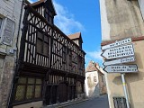 Gallardon - Maison à pans de bois