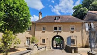 Château Lacroix-Laval