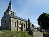 Village de Chaliers, dominant la Truyère