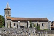 L'église Saint Pierre.
