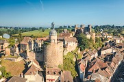 Tour Quiquengrogne et Maison Canoniale