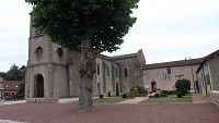 Village de Droiturier, site clunisien
