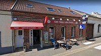 Café Rando de la place