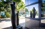 Sculpture "La Mère et l'Enfant" de Toros