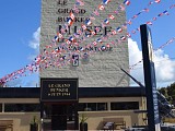 le-grand-bunker-ouistreham-drapeaux