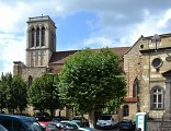 Vue générale de la collégiale 