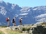 Randonneurs dans le cirque de Gavarnie