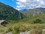 Vue vers la chapelle