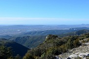 Seuil de Lamanon et plaine de la Crau depuis le Portalas