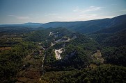 Carrières et cuestas du flanc nord du Petit Luberon
