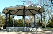 Kiosque du parc Beaumont