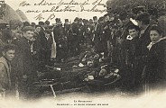 Blessés attendant la visite du Major
