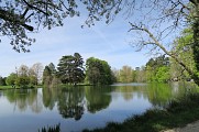 Le lac de Gravelle et le kiosque