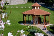 Kiosque de puisage Badoit