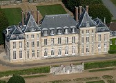 Aux alentours du château de Saint-Jean-de-Beauregard