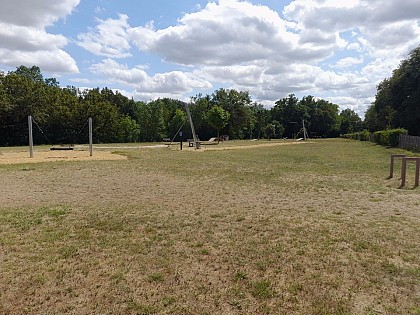 Aire de pique-nique de Saint-Varent (Route de Pierrefitte)