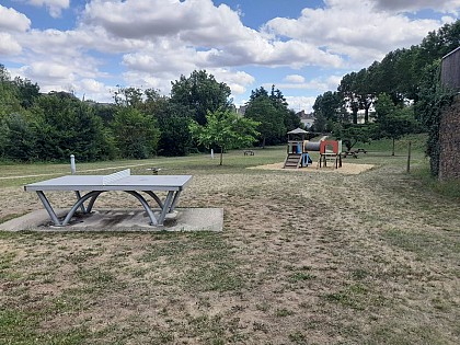 Aire de pique-nique de Saint-Varent (Vieux Pont)