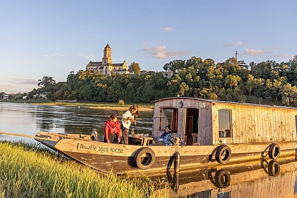 BATEAU HABITABLE DE LOIRE ANGUILLE SOUS ROCHE