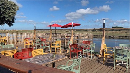 LABAYA - BAR ARTISTIQUE ET MUSICAL