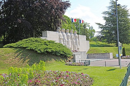 War memorial of the citizens of verdun who died in both world wars