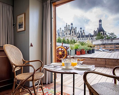 Toue Cabanée du Relais de Chambord