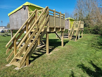 Campétoiles - Camping de l'île Mouchet