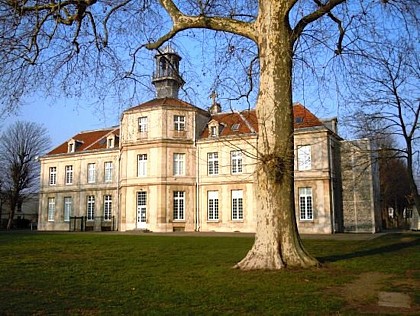 Chateau et parc de la doucette