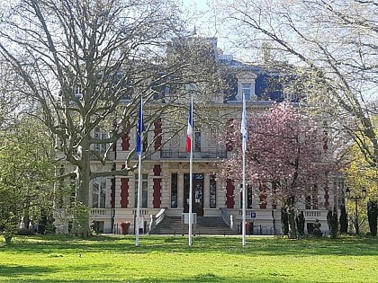 La mairie de Croix