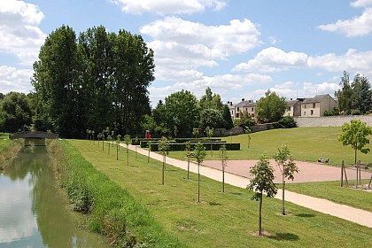 Aire au bord de l'Oeuf