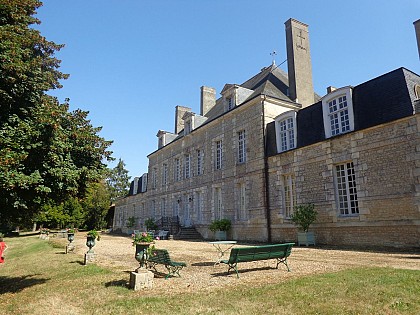 Château et Moulin de la Chèze