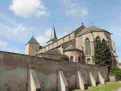 ÉGLISE COLLÉGIALE SAINT-LEGER