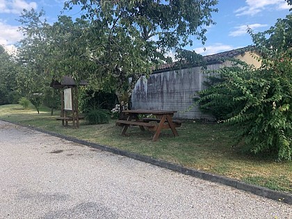 Aire de pique nique à Marsalès