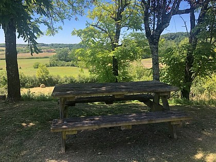 Aire de pique nique à Vergt-de-Biron